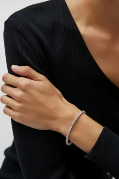 No.6 Store 4 Prong N-dia Tennis Bracelet in White