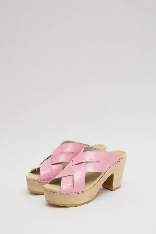 No.6 Store Basket Clog on Platform in Pink Patent