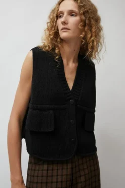 No.6 Store Cotton Pocket Waistcoat in Black