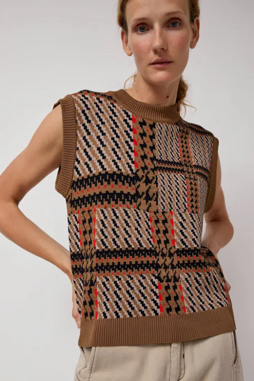 No.6 Store Dust Knitted Vest in Orange Mixed Checks