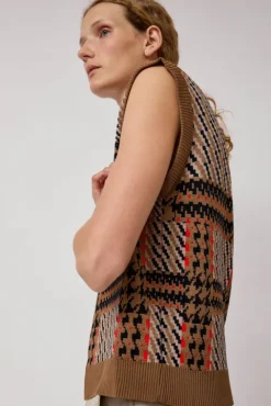 No.6 Store Dust Knitted Vest in Orange Mixed Checks