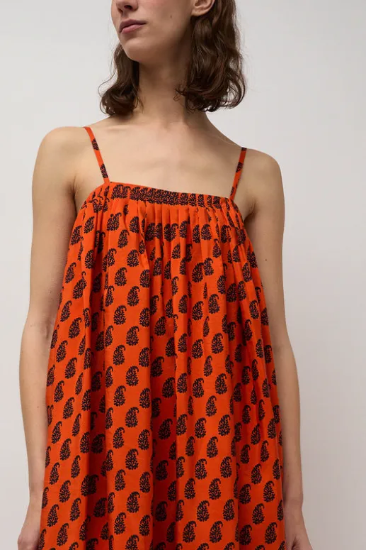 No.6 Store Etretat Print Handkerchief Dress in Vermillion Paisley
