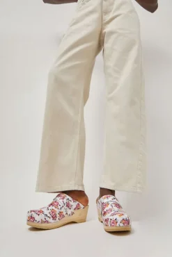 No.6 Store Hanna Studded Clog on Mid Wedge in Pink Rose Patent