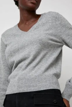 No.6 Store Hany Cashmere Knit in Gray