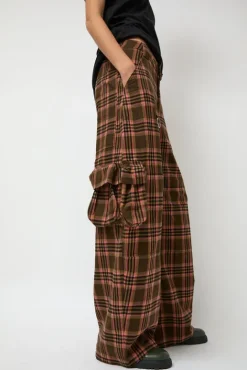 No.6 Store Lawn Cargo in Pink Brown Plaid