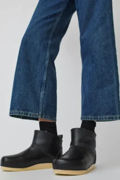 No.6 Store Low Shearling Clog Boot on Flat Bendable Base in Jet