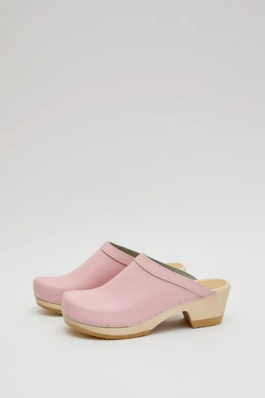 No.6 Store Old School Clog on Mid Heel in Light Pink