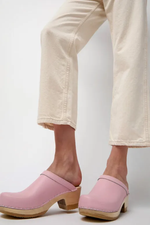 No.6 Store Old School Clog on Mid Heel in Light Pink