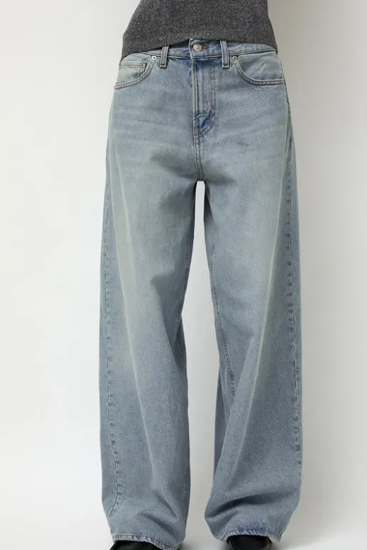 No.6 Store Roomy Jean in 90s Blue
