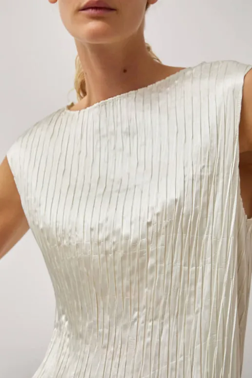 No.6 Store Space Tank in Ivory