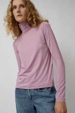 No.6 Store Turtleneck in Still Purple