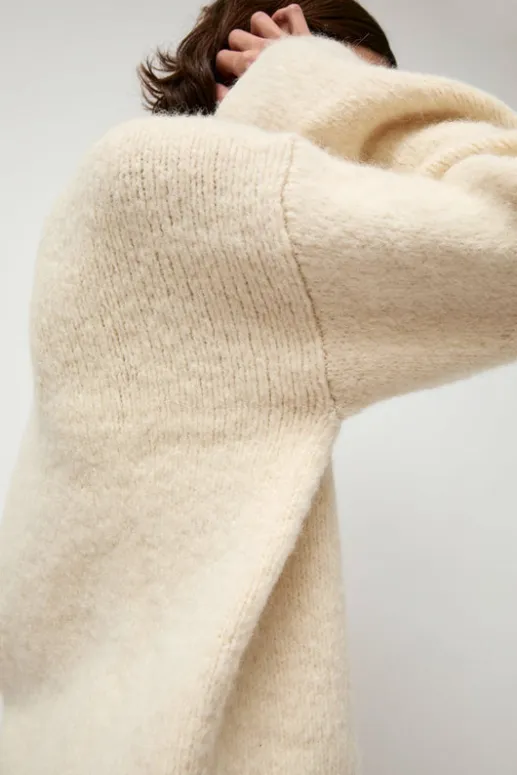 No.6 Store Vello Crewneck in Raw White