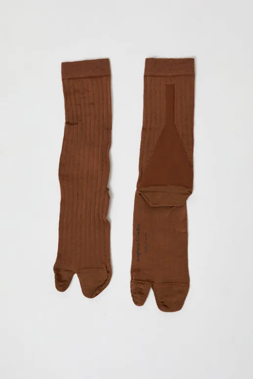 No.6 Store Viscose Tabi Socks in Camel