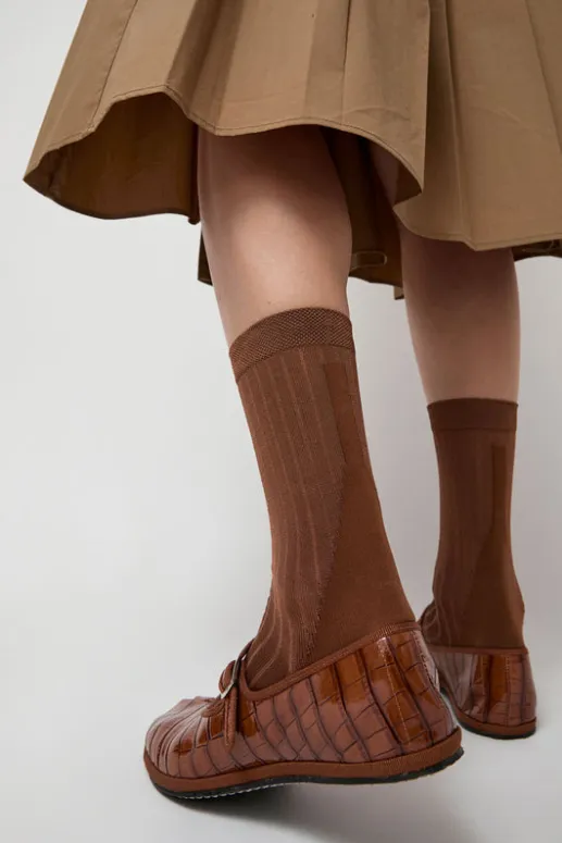 No.6 Store Viscose Tabi Socks in Camel