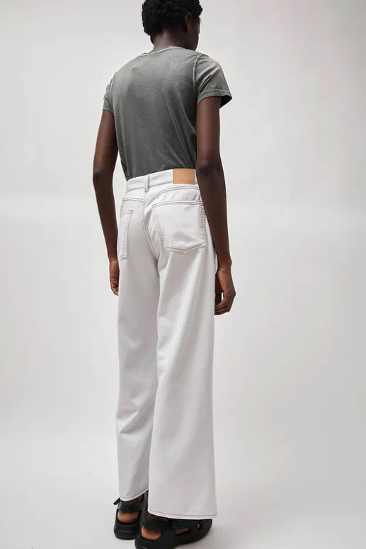 No.6 Store Wide Jean in Chalk White