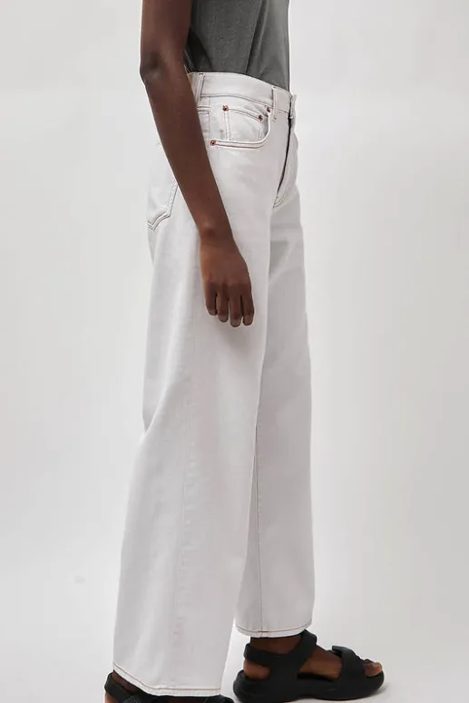 No.6 Store Wide Jean in Chalk White